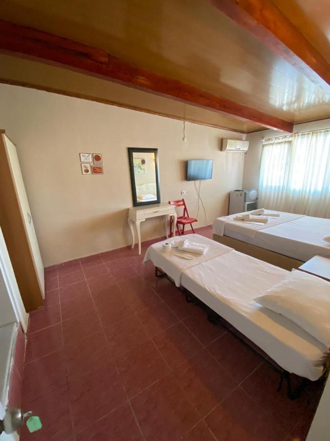 Nese Hotel Çeşme Exterior foto